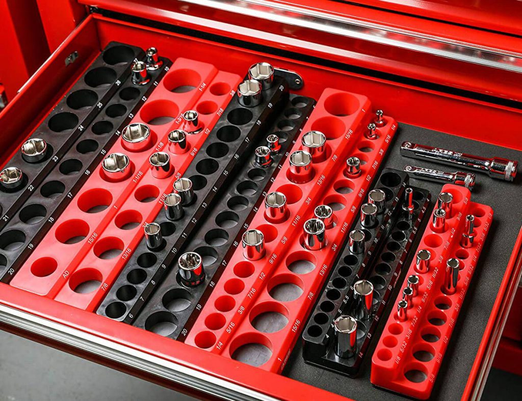 Magnetic socket organizers