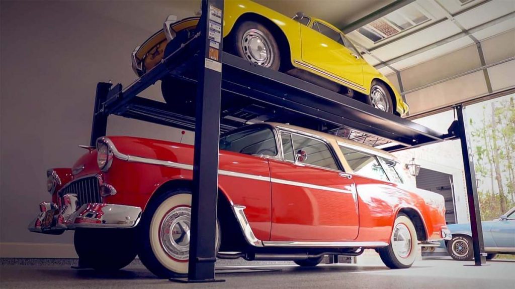 4-post car lift for classic car