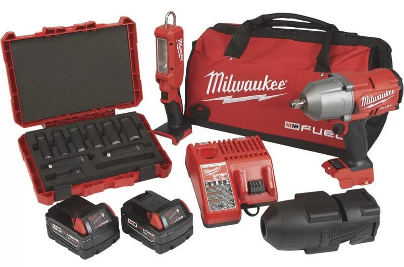 Milwaukee M18 FUEL Li-Ion Cordless Impact Wrench Set